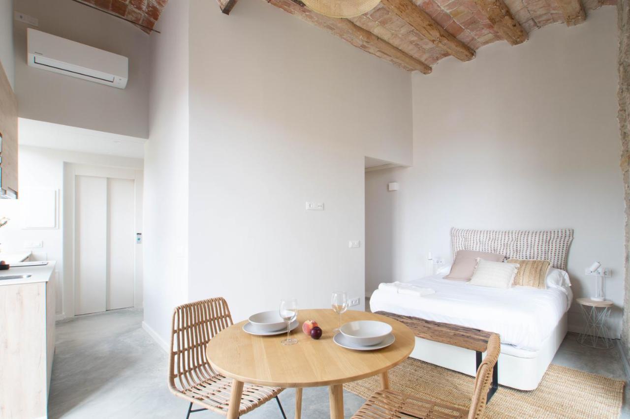 Caelus Boutique Studio Apartment Girona Luaran gambar